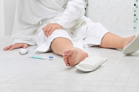 Preventing Falls in Elderly People and Protecting Foot Health
